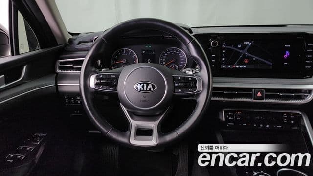 Kia K5 2020 — фото 13 из 20