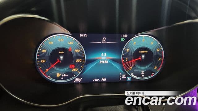 Mercedes-Benz C-Class 2021 — ფოტო 6/20