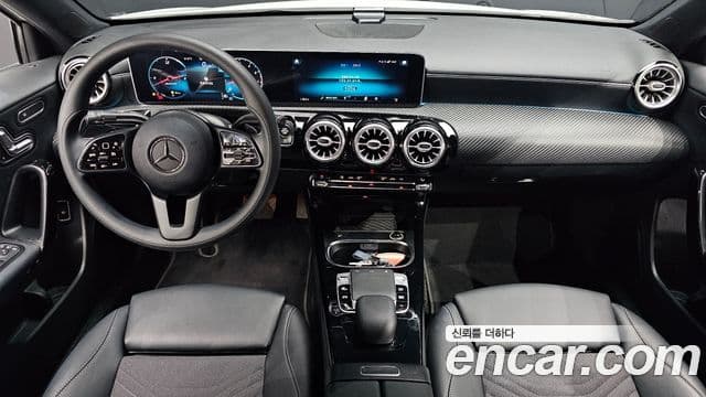 Mercedes-Benz A-Class 2020 — фото 7 из 20