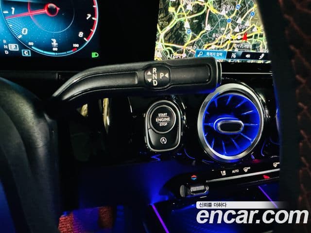 Mercedes-Benz GLA-Class 2020 — фото 8 из 20