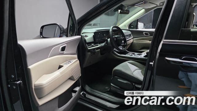 Kia Carnival 2025 — Фото 10/20