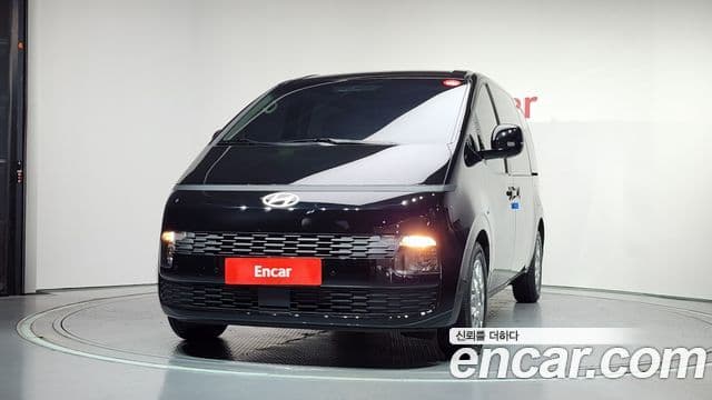 Hyundai Staria 2026 — фото 3 из 20