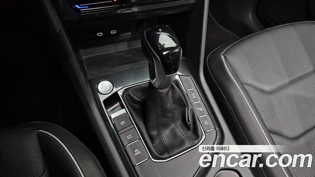Volkswagen Tiguan Allspace 2022 — ფოტო 9/20