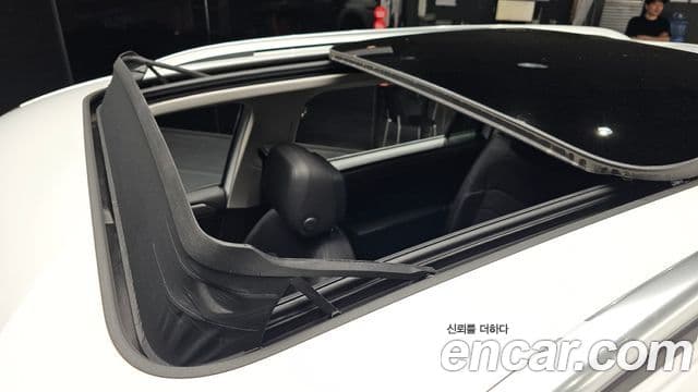 Volkswagen Tiguan Allspace 2022 — ფოტო 19/20
