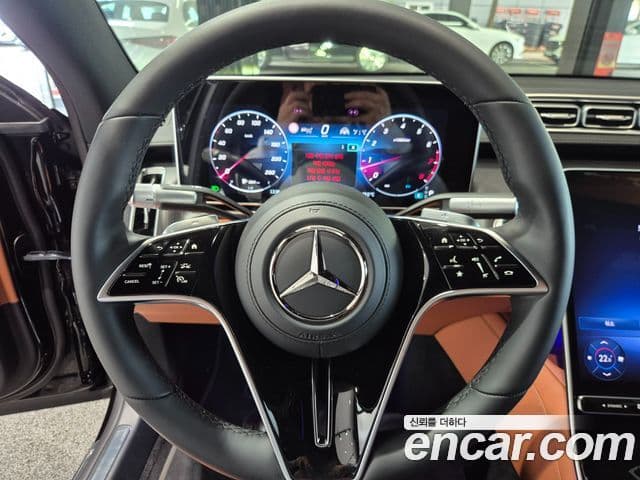 Mercedes-Benz S-Class 2025 — ფოტო 12/20
