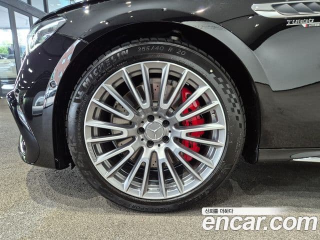 Mercedes-Benz E-Class 2025 — фото 4 из 20