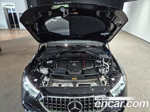 Mercedes-Benz E-Class 2025 — ფოტო 5/20