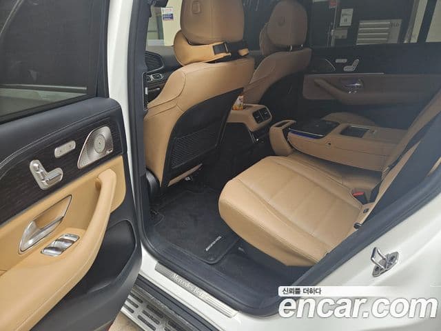 Mercedes-Benz GLS-Class 2025 — фото 14 из 15