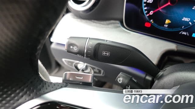 Mercedes-Benz E-Class 2022 — фото 13 из 20