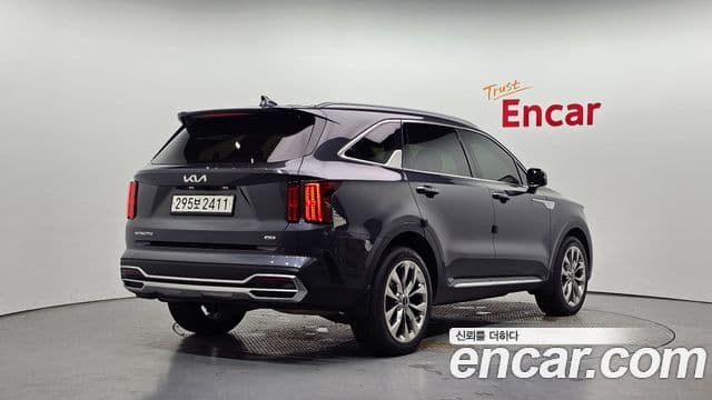 Kia Sorento 2022 — фото 2 из 20