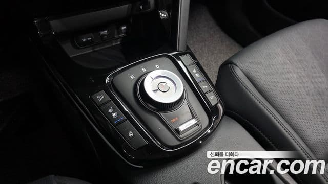 Kia Seltos 2025 — фото 9 из 20