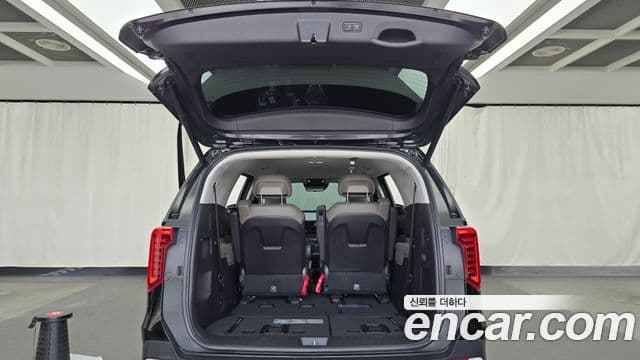 Kia Carnival 2024 — Şəkil 20/20
