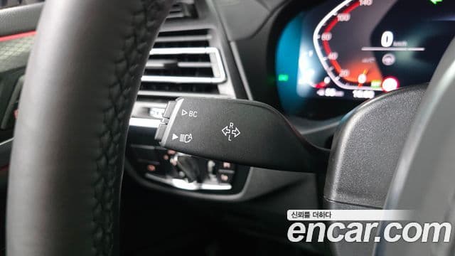 BMW X4 2025 — Şəkil 19/20