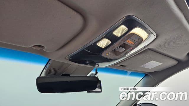 Genesis Electrified G80 2020 — фото 15 из 20