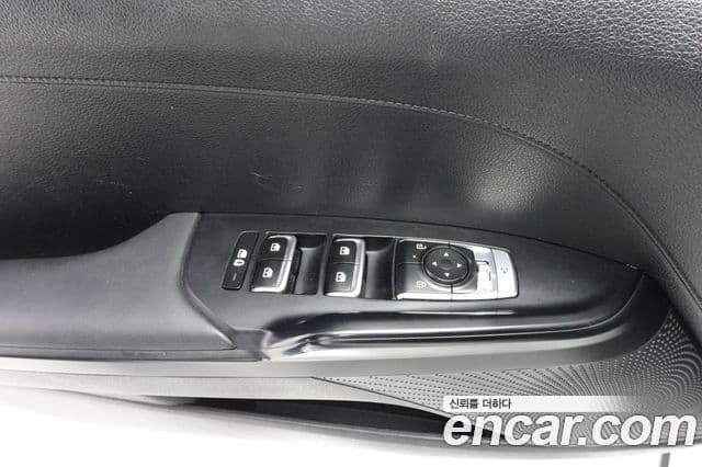 Kia K5 2024 — фото 17 из 20