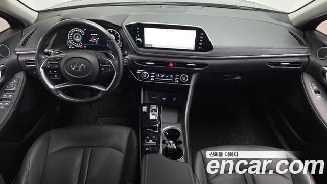 Hyundai Sonata 2022 — фото 7 из 20