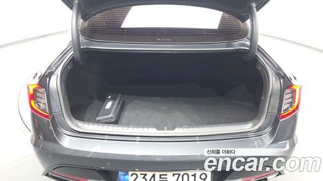 Hyundai Sonata 2022 — фото 20 из 20