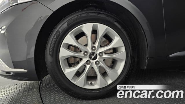 Kia K8 2021 — фото 5 из 20