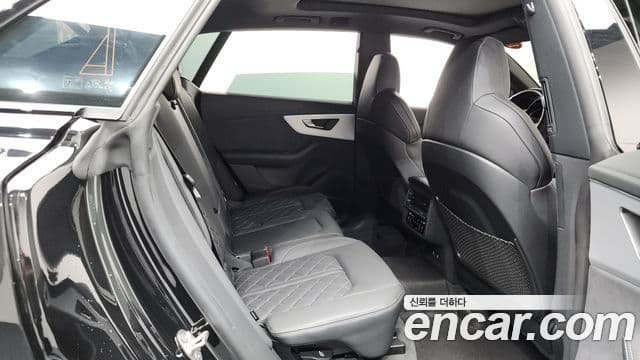 Audi Q7 2025 — Şəkil 12/20