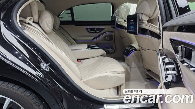 Mercedes-Benz S-Class 2021 — фото 12 из 20