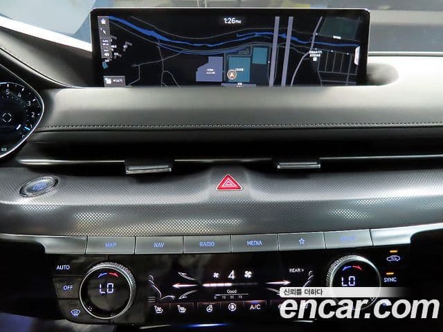 Genesis Electrified G80 2021 — фото 15 из 20