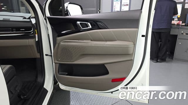 Kia Carnival 2026 — Şəkil 26/38