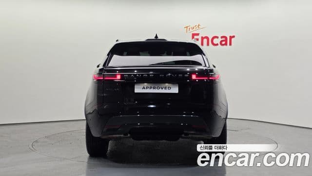 Land Rover Range Rover Velar 2025 — ფოტო 6/20
