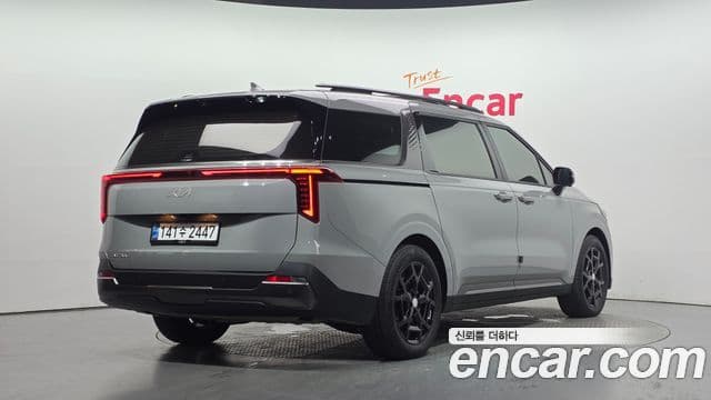 Kia Carnival, 2024