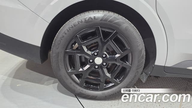 Kia Carnival 2024 — Şəkil 4/20