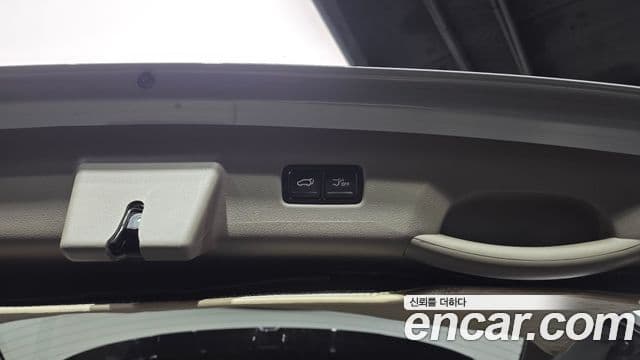 Kia Carnival 2024 — Şəkil 15/20