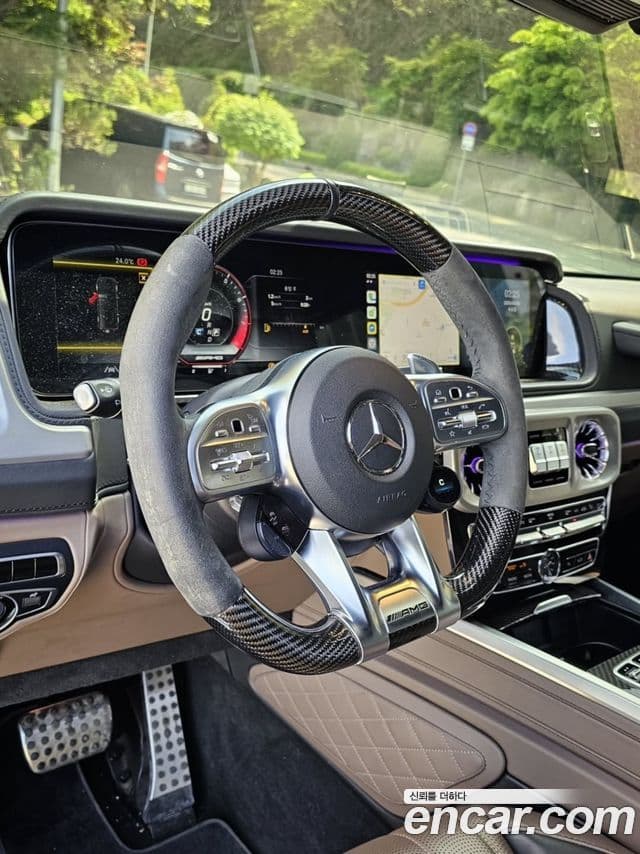 Mercedes-Benz G-Class 2021 — ფოტო 15/20