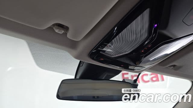 BMW 3 Series 2022 — фото 18 из 20