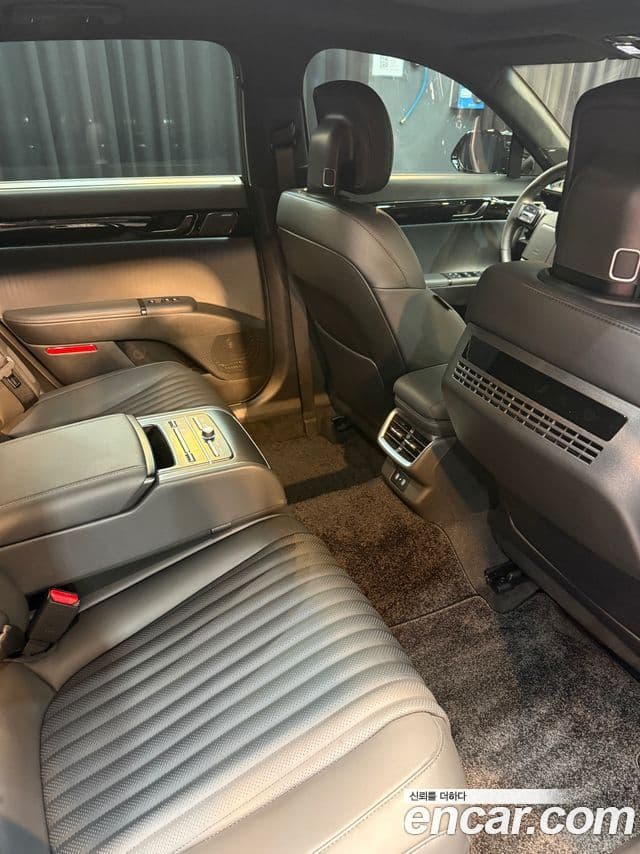 Hyundai Grandeur 2025 — ფოტო 11/20