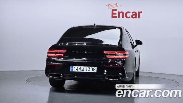 Genesis Electrified G80 2024 — фото 4 из 20