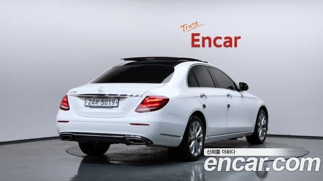 Mercedes-Benz E-Class, 2019