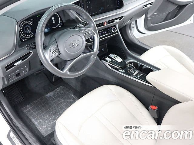 Hyundai Sonata 2019 — фото 16 из 20