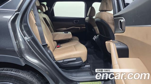 Kia Sorento 2024 — Photo 12/20