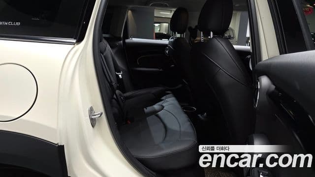 Mini Cooper 2022 — фото 11 из 20