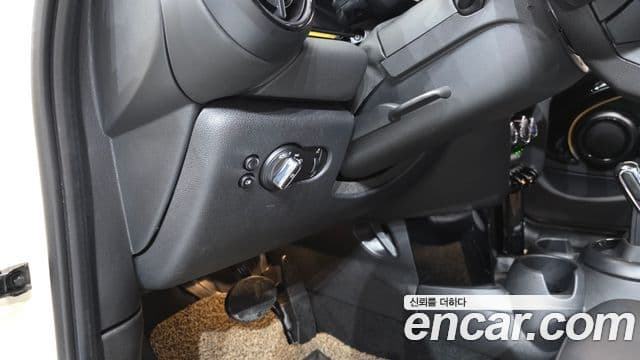 Mini Cooper 2022 — фото 17 из 20