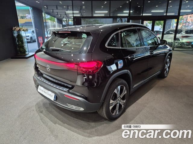 Mercedes-Benz EQA 2026 — ფოტო 10/20