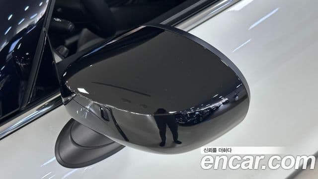 Mini Cooper Convertible 2024 — фото 11 из 20