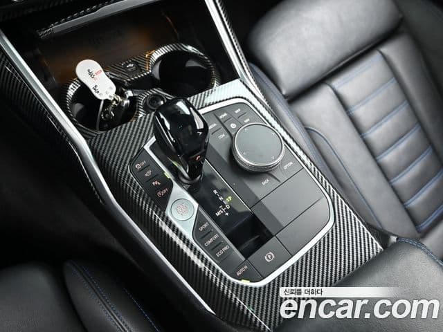 BMW 3 Series 2020 — ფოტო 8/20