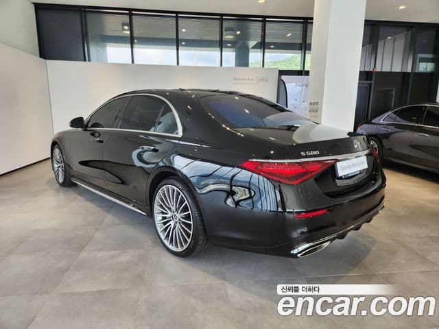 Mercedes-Benz S-Class 2025 — Фото 2/20