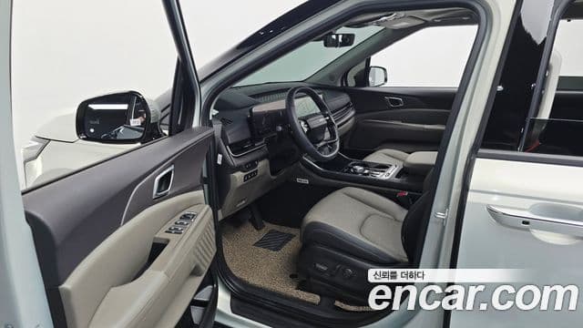 Kia Carnival 2026 — фото 10 из 20