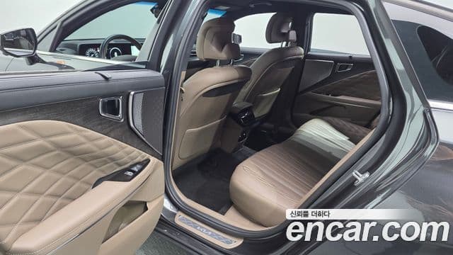 Kia K8 2021 — ფოტო 12/20