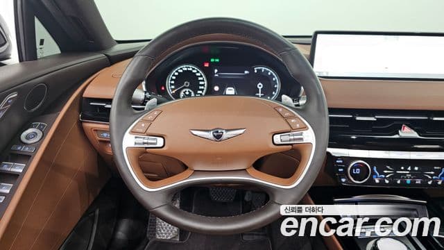 Genesis Electrified G80 2023 — Şəkil 13/20