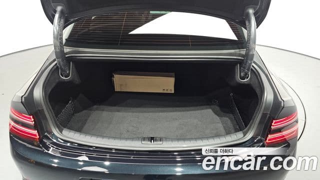 Genesis Electrified G80 2023 — Şəkil 16/20