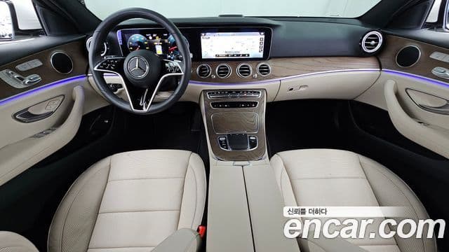 Mercedes-Benz E-Class 2021 — фото 7 из 20