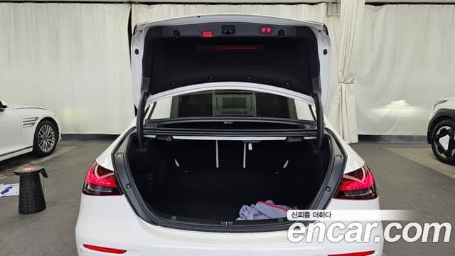 Mercedes-Benz E-Class 2021 — Şəkil 20/20