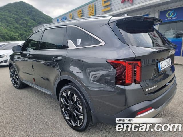 Kia Sorento 2025 — ფოტო 10/19